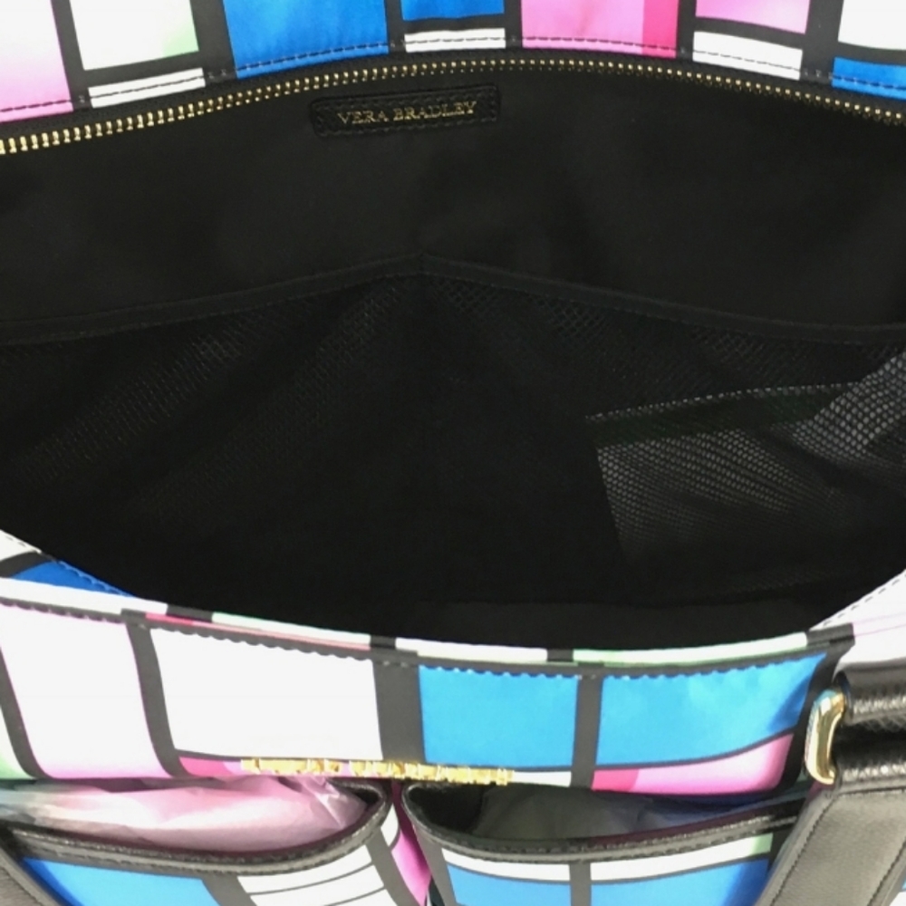 Vera Bradley Tote/Baby Bag in Exotic Floral Gros - Picture 3 of 3